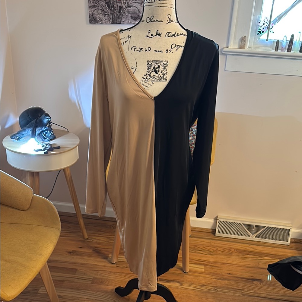 Shein Bi Colored Bodycon Dress